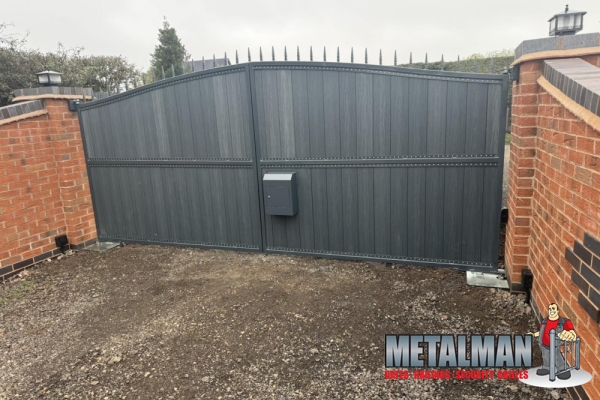 composite & steel automated gate 